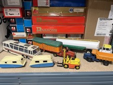 lot camions dinky toys Pour Pièces ou restauration