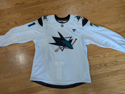 Nhl fanatic authentic - nhl,