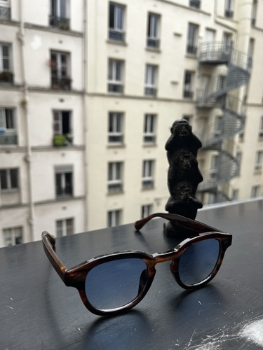 Lunettes soleil style - de,