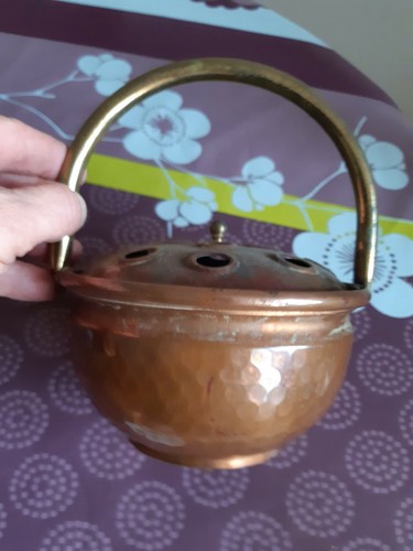 Pot cuivre pique fleurs - pot,