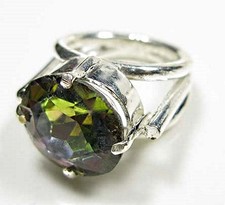 MAGNIFIQUE BAGUE IMPOSANTE