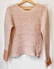 Pull léger rose pâle, taille