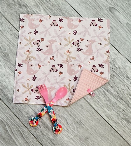 Serviette table enfant - table,