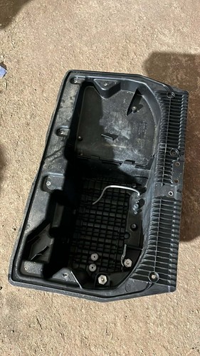 Bmw e84 battery pad - e84,