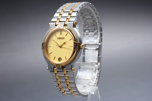 Presque comme neuve montre - comme, neuve]