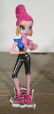 Figurine de collection Doll Monster High Gigi Grant n°13 + socle 