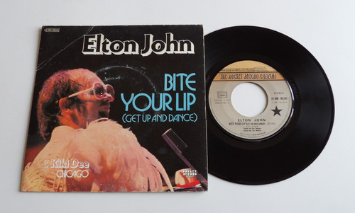 Tours elton john bite your - 45,