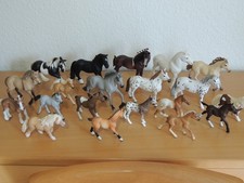 Lot de 20 chevaux Schleich