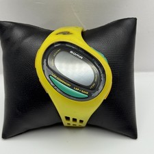 SOMA Unisexe Jaune SPORTS Montre Quartz Mémoire Lap Function 40mm Pièces Repair