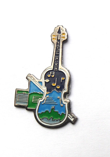 Rnt pin instrument - pin's,