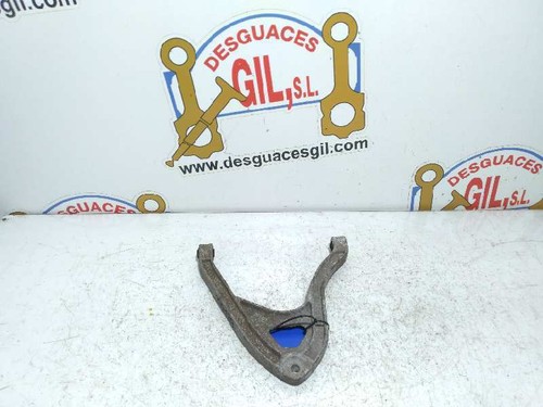 Front lower suspension arm - front,