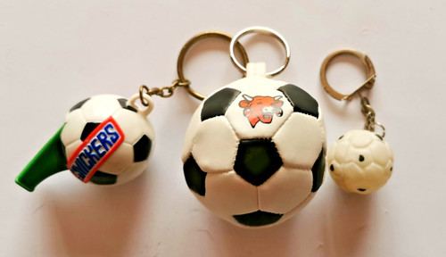 Lot porte cles ballon - 3, /