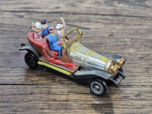Voiture chitty - voiture,