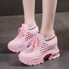 < Div > Chaussures de Sport
