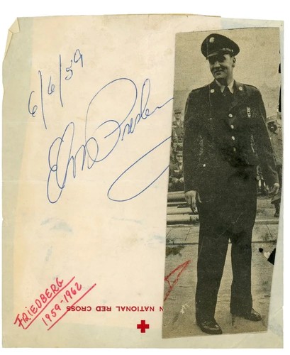 Elvis presley 8x11 signed - presley,