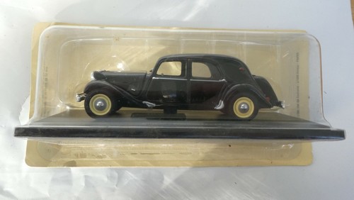 Voiture traction 11 - #, 02