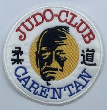 ÉCUSSON/PATCH - JUDO-CLUB - CARENTAN - diam 8,5cm. !!  (E2)