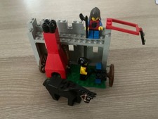 LEGO Castle 6040 Blacksmith