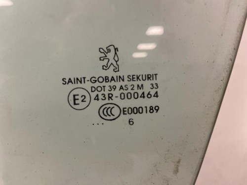 Vitre avant gauche peugeot 206 - avant,