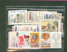 FRANCE  1983 ANNEE COMPLETE NEUVE SANS TRACE DE CHARNIERE **  TIMBRES NEUFS**