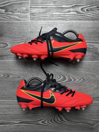 Rare nike total strike - rare, 90