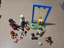 PLAYMOBIL   aire de jeux, avec maman et enfants 