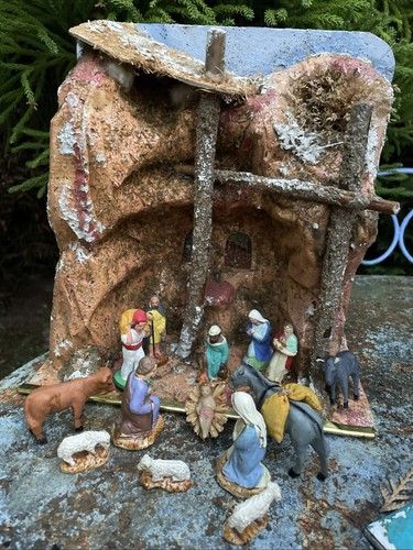 Ancienne crèche carton - crèche,