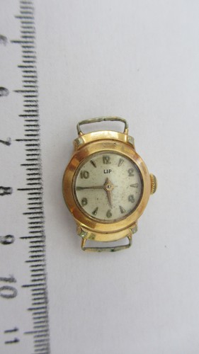 Montre vintage mécanique - montre,