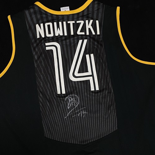 Autographe signé nike dirk - signé,