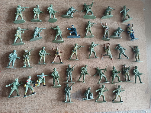Petits soldats airfix - petits,