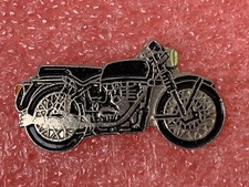 T36 Pins Moto VELOCETTE 500 VENOM U.K 1967 Motorcycle Motorrad lapel pin