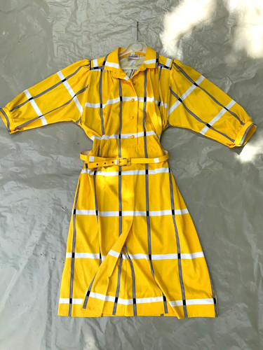 Ancienne robe manche longue - à,