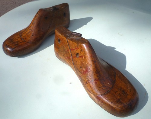 Formes chaussures 1900 - à,