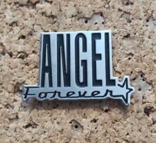 Pin's Parfum Angel Étoile