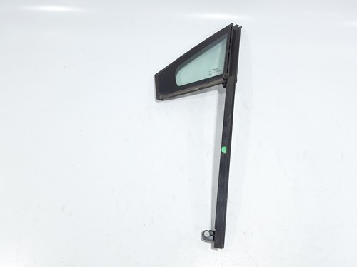Deflecteur avant gauche