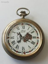 BELLE MONTRE À GOUSSET