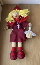marionnette poupée chaperon rouge au sycomore