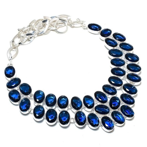 Collier pierre précieuse