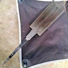 Ancienne scie à main