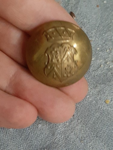 Gros bouton livree ancien - gros,