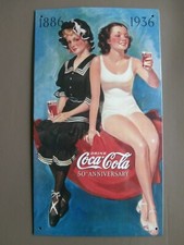 PLAQUE METAL PUBLICITAIRE COCA COLA PUB 50e ANNIVERSAIRE 30,5 x 17,5 cm