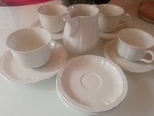VILLEROY&BOCH   Luxembourg  MANOIR   3 tasses   déjeuner  1  café  et 1 crèmier