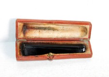 JOLI ANCIEN FUME PORTE