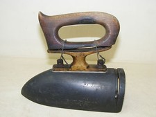 Beau Ancien Fer À Repasser Décoratif Rétro Culture