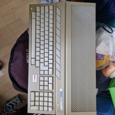 Ordinateur Atari 520 STF