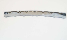 Repose-pieds chromé pour