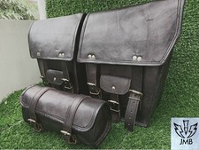 Sacoches de selle en cuir noir