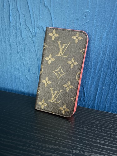Authentic louis vuitton iphone - authentic,