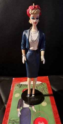 Hallmark keepsake barbie - hallmark,