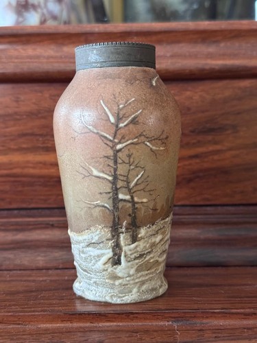 Vase pate verre signé - signé, j